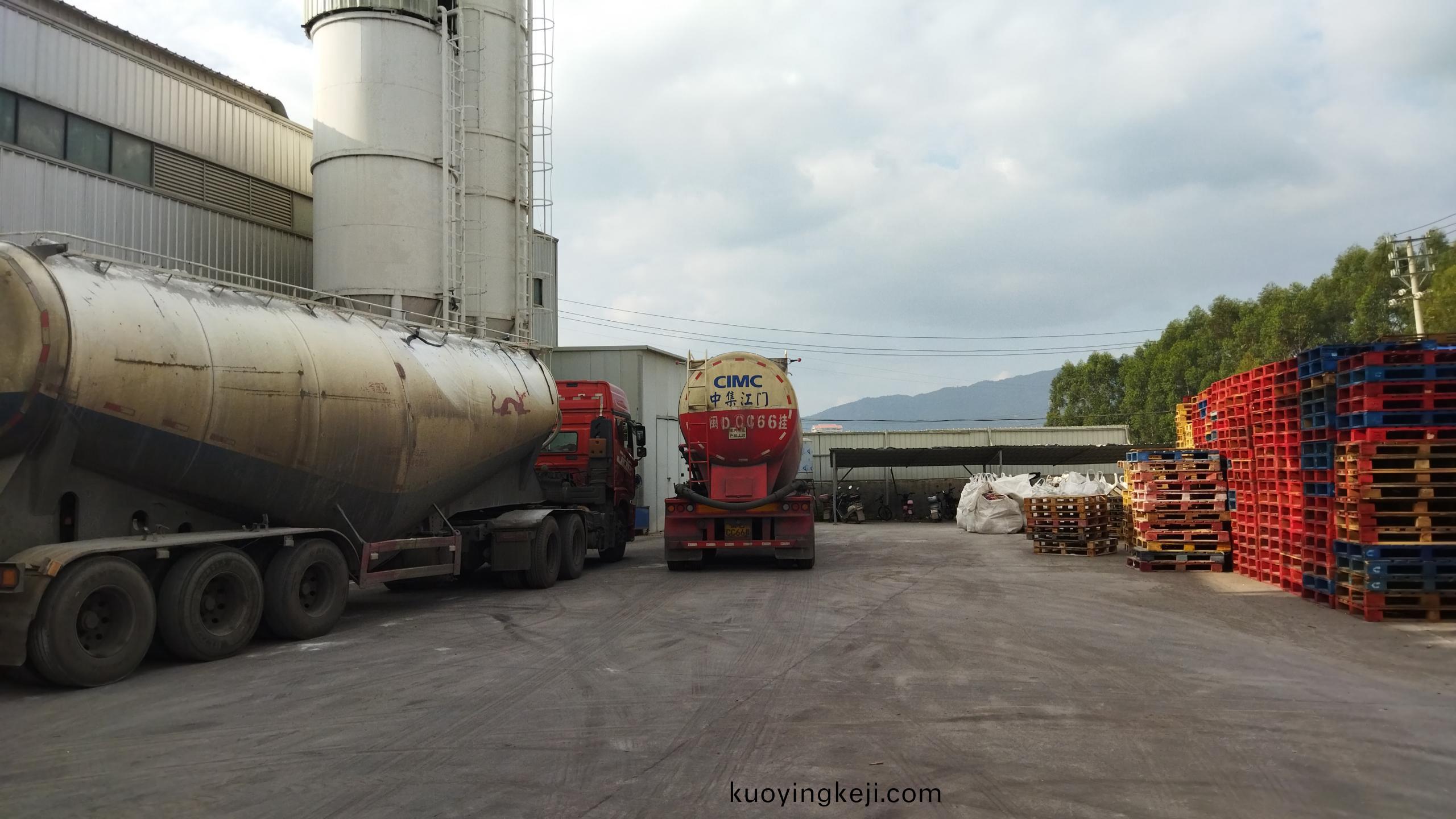 水性工(gong)業漆郃作案例